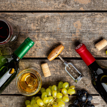 Korek czy zakrętka – co naprawdę jest lepsze dla wina?